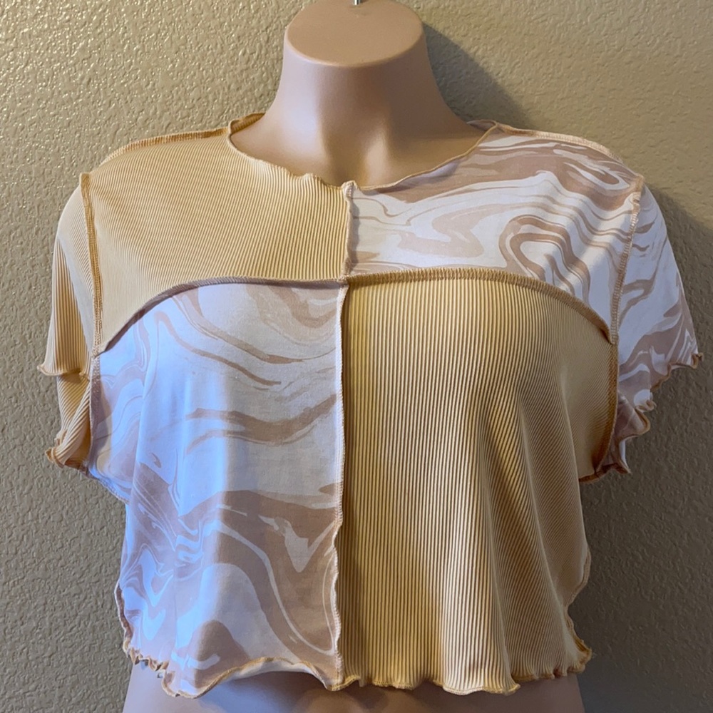 Missguided Abstract Crop Top